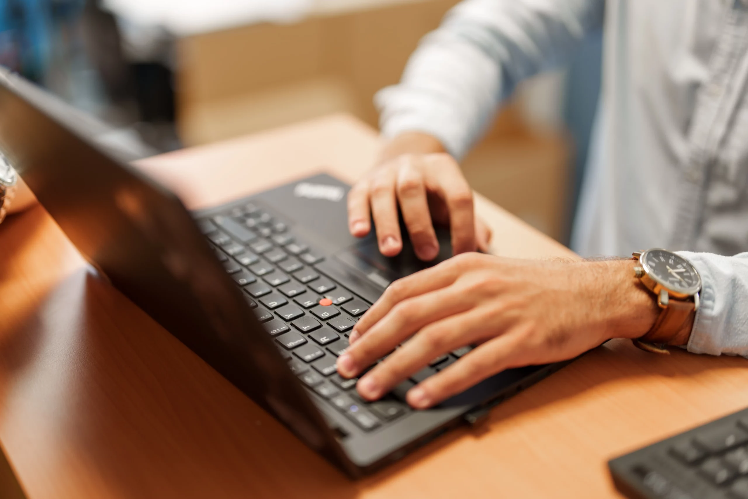 img-metiers-administratif-applicatif